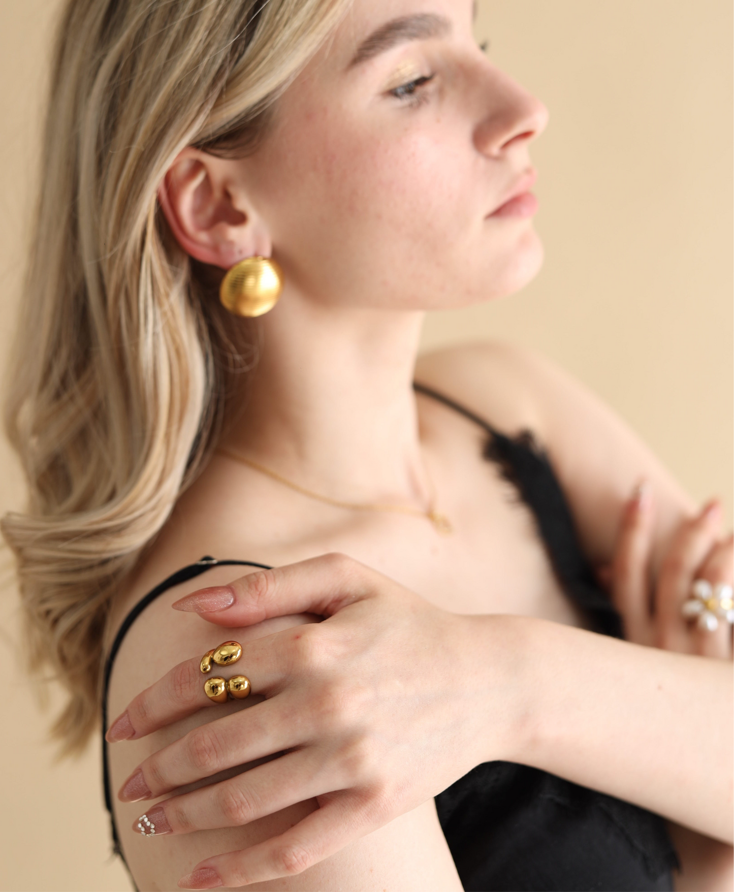 Amelia Ring
