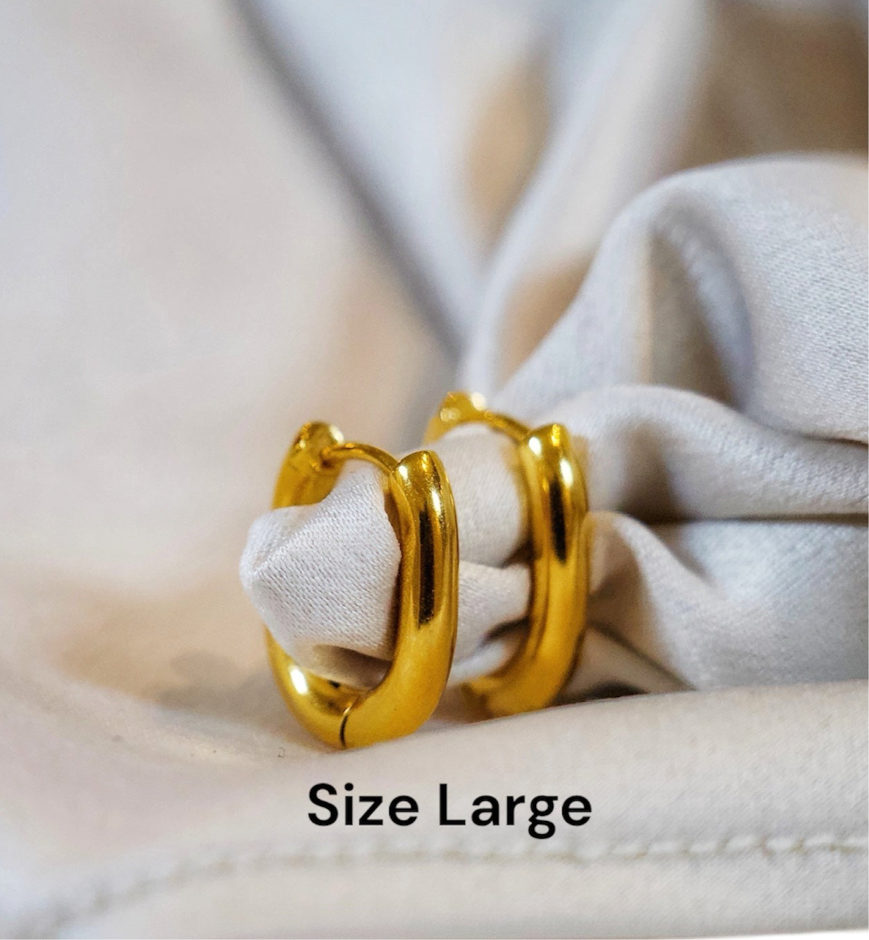 Sofia Huggie Earrings (Small, Medium, Large)