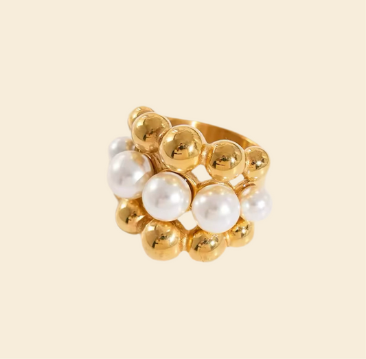 Queen Ring