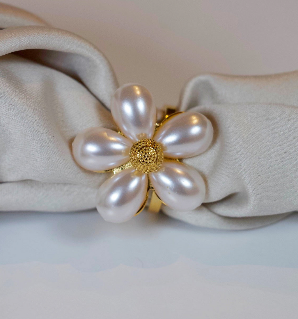 Lola Ring