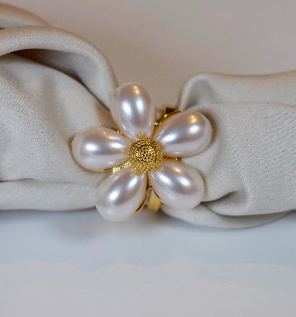 Lola Ring