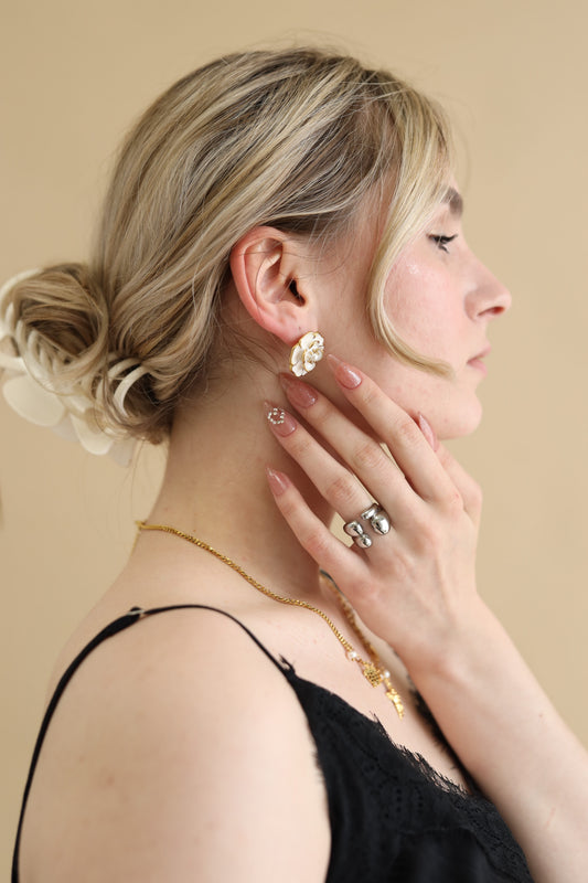 Amelia Ring