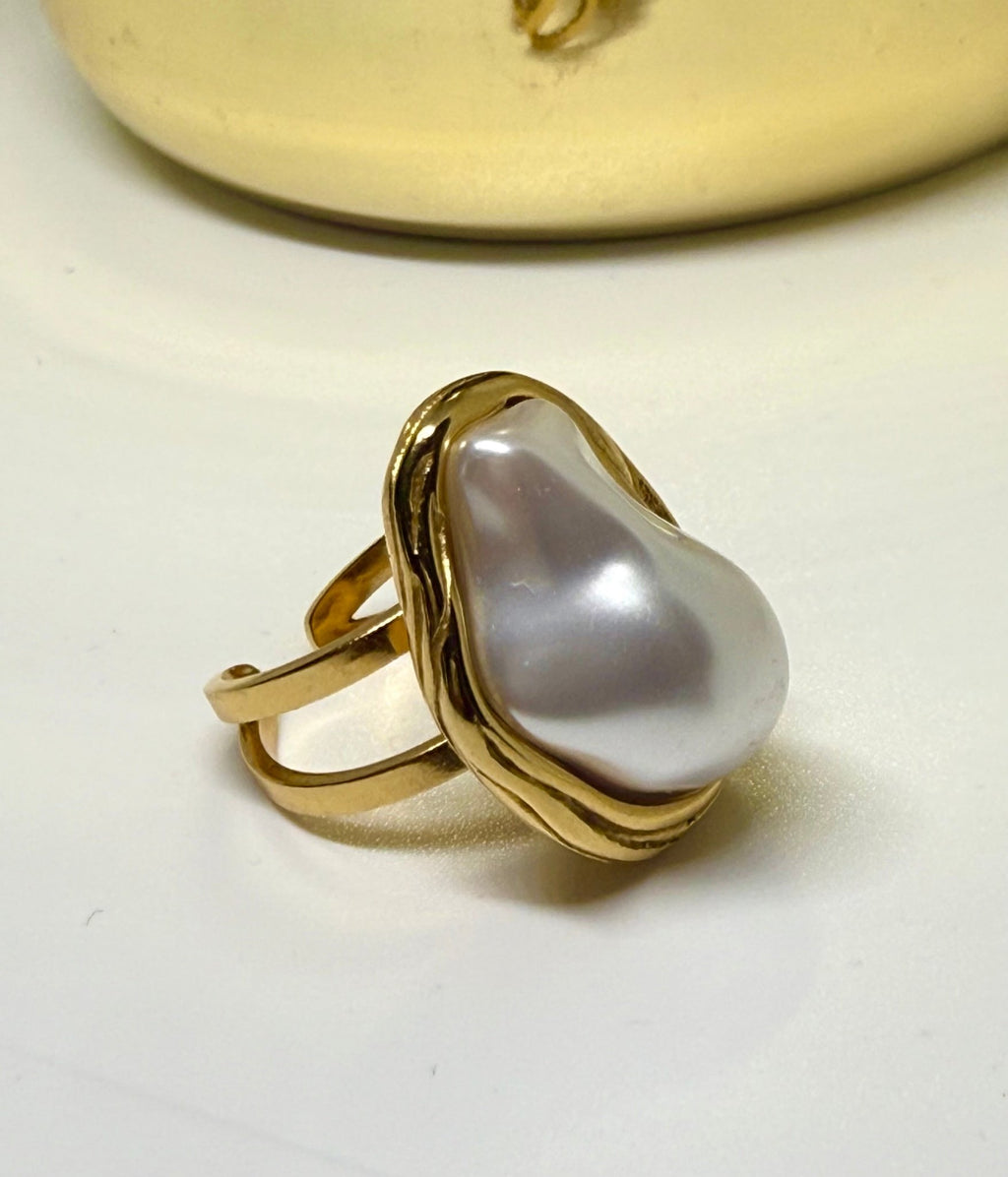 Athena Pearl Ring - Adebi Brand