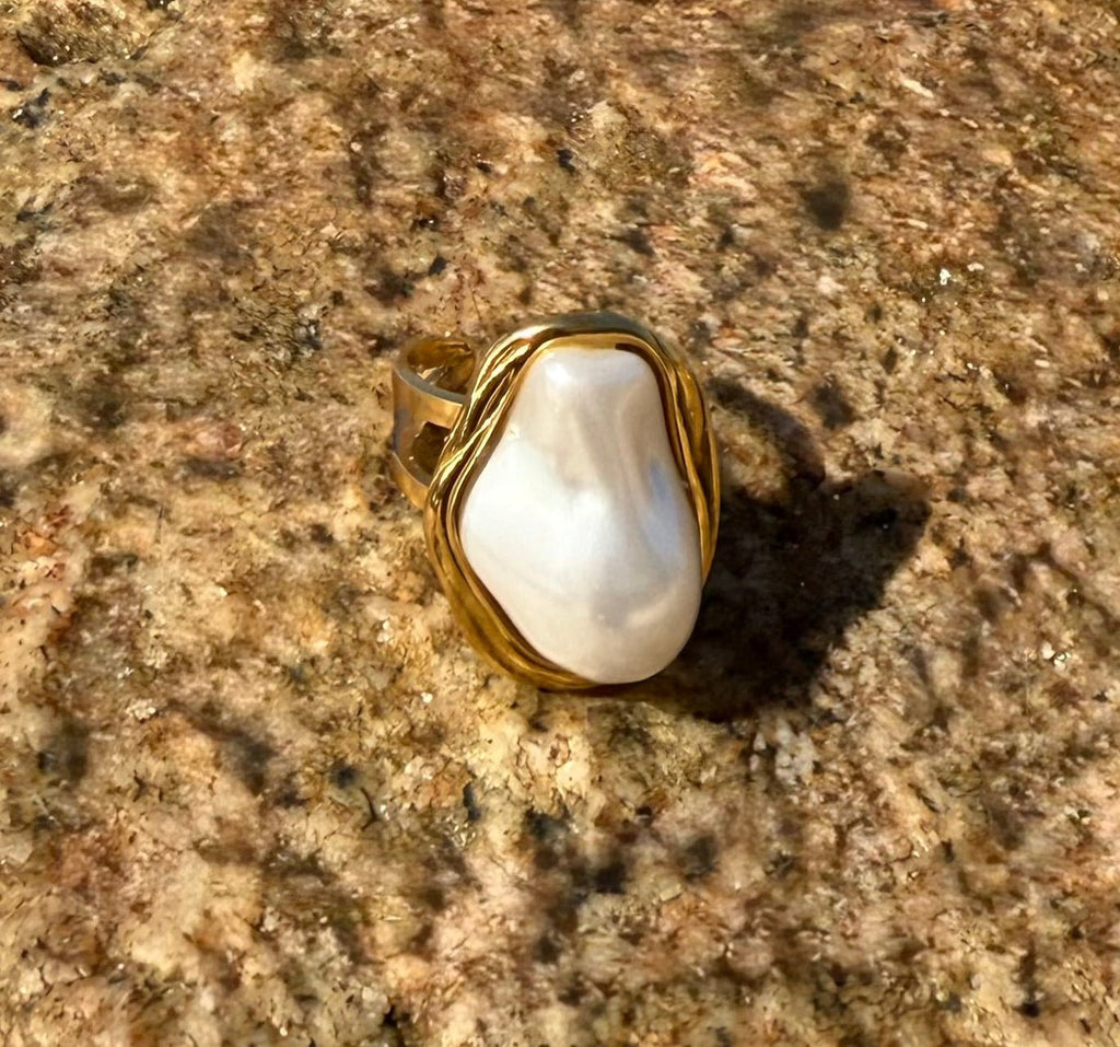 Athena Pearl Ring - Adebi Brand